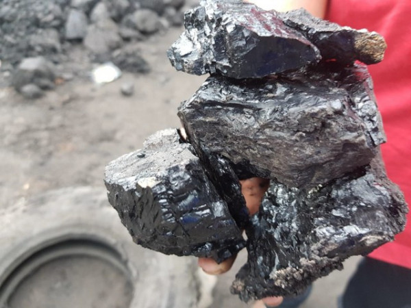 heavy mining machinery excavation